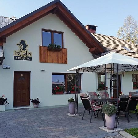 Apartament Pr'Cajhn Radovljica Zewnętrze zdjęcie